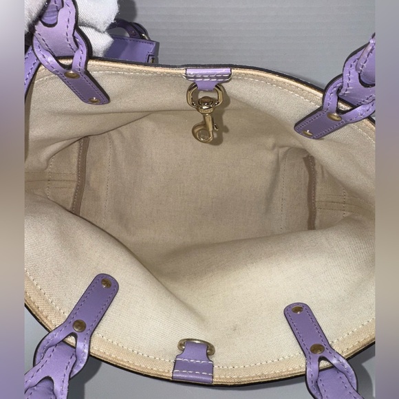 100% Authentic Gucci Monogram Small Craft Tote Lilac with pouch - Picture 8 of 13